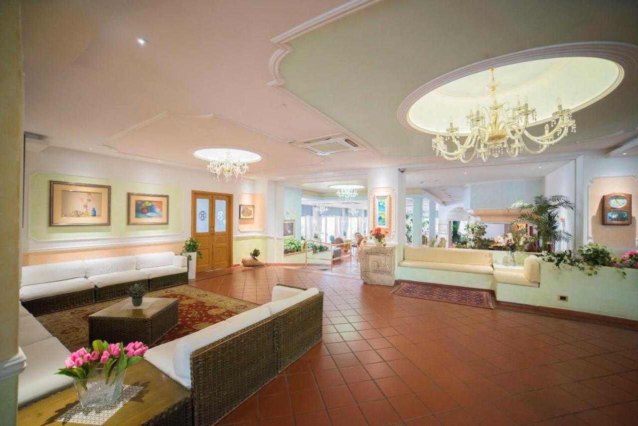 Orizzonte Acireale Hotel Экстерьер фото