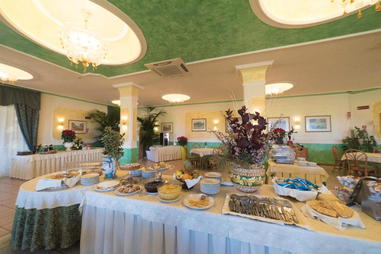 Orizzonte Acireale Hotel Экстерьер фото