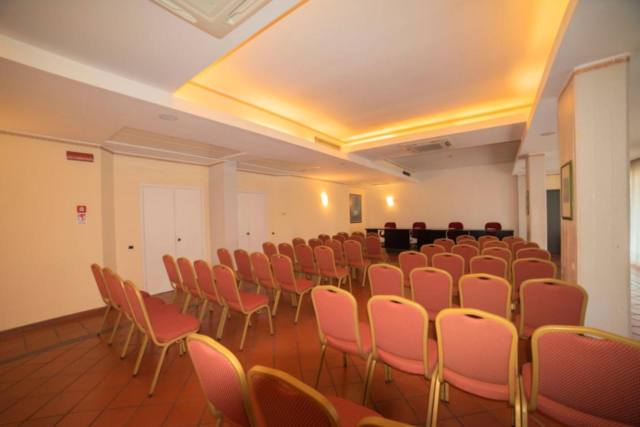 Orizzonte Acireale Hotel Экстерьер фото